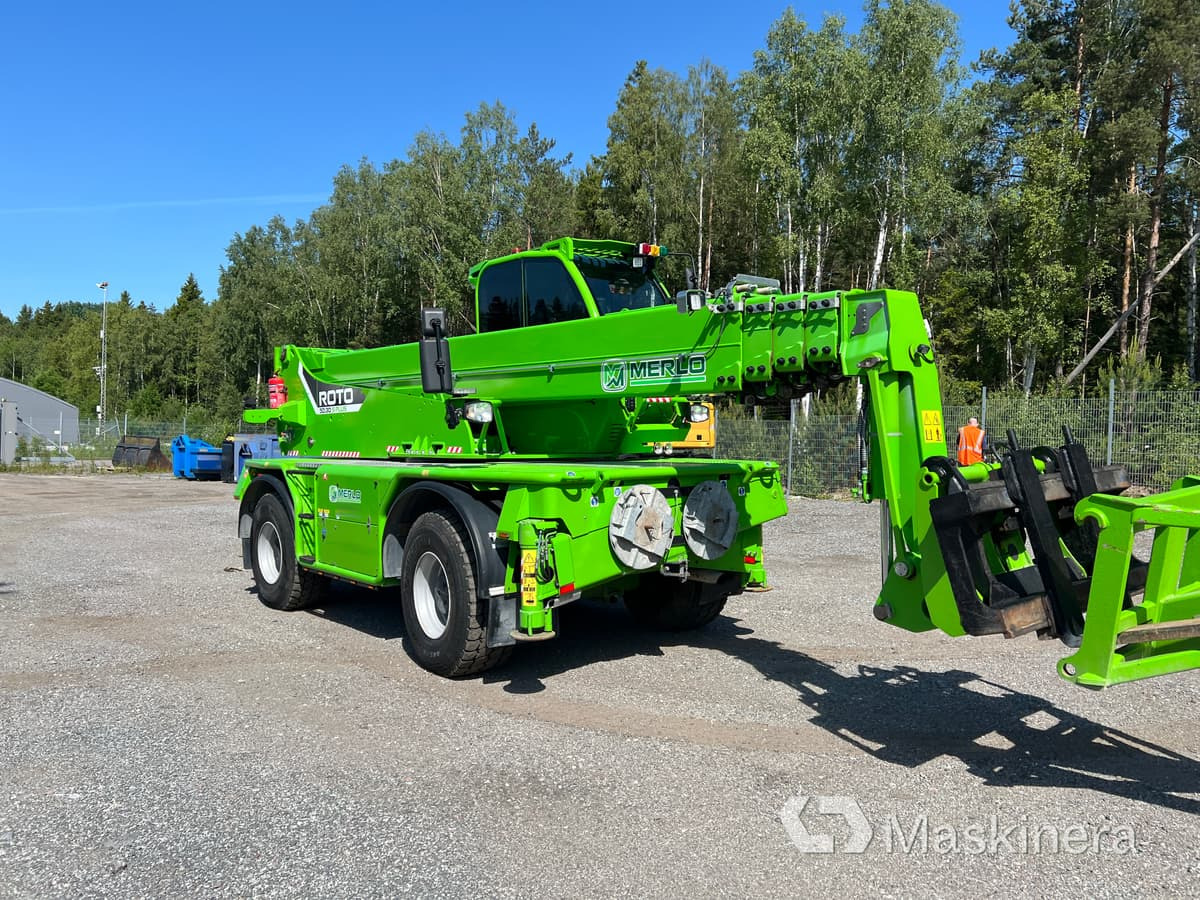 Teleskoplastare Merlo Roto 50.30S Plus med tillbehör - Telescopic handler: picture 4 Teleskoplastare Merlo Roto 50.30S Plus med tillbehör - Telescopic handler: picture 4