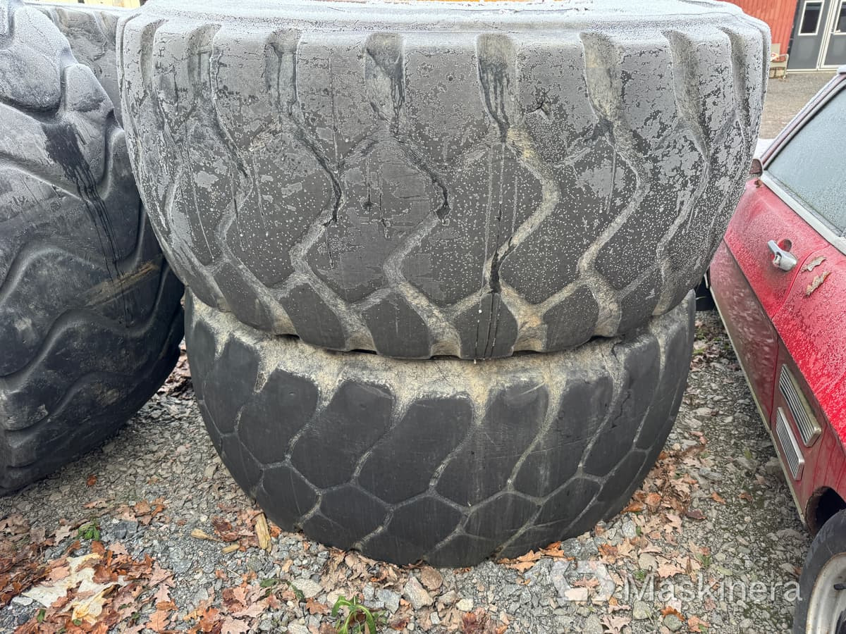 Volvo L150 Däck - Tire for Construction machinery: picture 5 Volvo L150 Däck - Tire for Construction machinery: picture 5