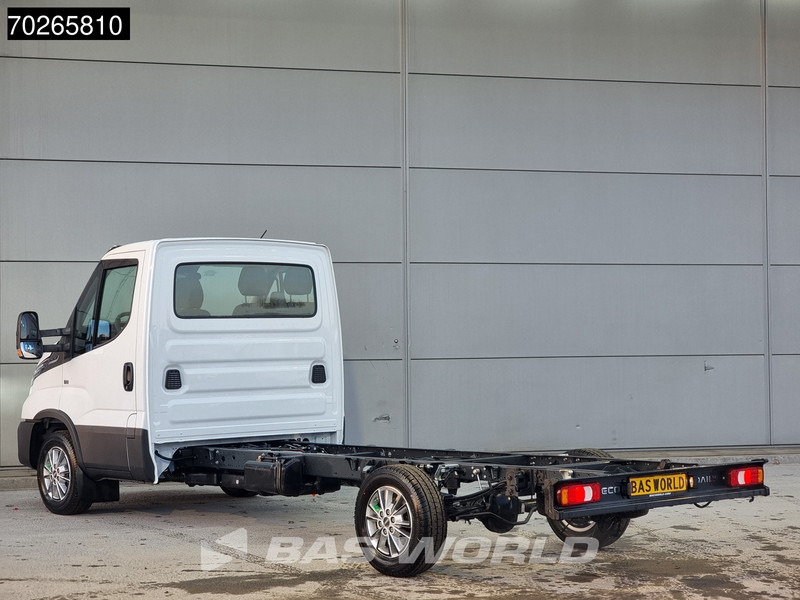 Iveco Daily 35S16 Automaat 410wb 2025model Chassis Cabine Camera Scherm Airco Cruise Fahrgestell Airco Cruise control - Commercial vehicle: picture 5 Iveco Daily 35S16 Automaat 410wb 2025model Chassis Cabine Camera Scherm Airco Cruise Fahrgestell Airco Cruise control - Commercial vehicle: picture 5