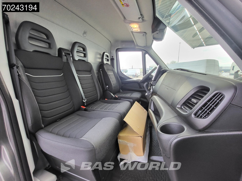 Iveco Daily 35C18 3.0L Automaat 180PK 1000KG Laadklep Zijdeur 2025-Model Bakwagen Dubbellucht ACC LED Navi Airco D'Hollandia 3,5t Trekgewich leasing Iveco Daily 35C18 3.0L Automaat 180PK 1000KG Laadklep Zijdeur 2025-Model Bakwagen Dubbellucht ACC LED Navi Airco D'Hollandia 3,5t Trekgewich: picture 14