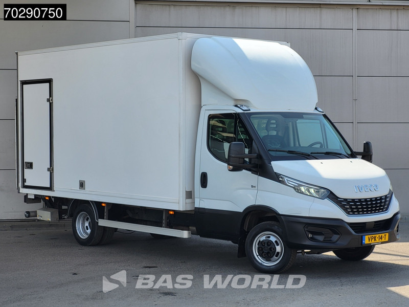 Iveco Daily 35C18 3.0L Laadklep Automaat Zijdeur Bakwagen Dubbellucht LED Cruise Airco Euro6 Meubelbak Koffer 22m3 Airco Cruise control - Closed box van: picture 5 Iveco Daily 35C18 3.0L Laadklep Automaat Zijdeur Bakwagen Dubbellucht LED Cruise Airco Euro6 Meubelbak Koffer 22m3 Airco Cruise control - Closed box van: picture 5