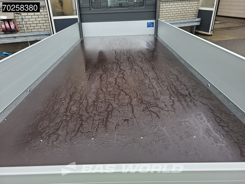 Iveco Daily 35C21 3.0 210PK Black Edition 2025model Open laadbak CarPlay ACC LED 3,5T Trekvermogen Pritsche Pickup Airco - Open body delivery van: picture 2 Iveco Daily 35C21 3.0 210PK Black Edition 2025model Open laadbak CarPlay ACC LED 3,5T Trekvermogen Pritsche Pickup Airco - Open body delivery van: picture 2