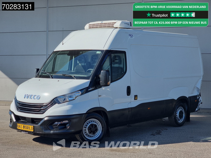 Iveco Daily 35S16 SCHADE/DAMAGE! Koelwagen Vriezer Automaat Thermo King V-300 MAX Airco Cruise Parkeersensoren Kühl Kühler Koel Koeler Kühlw - Refrigerated delivery van: picture 1 Iveco Daily 35S16 SCHADE/DAMAGE! Koelwagen Vriezer Automaat Thermo King V-300 MAX Airco Cruise Parkeersensoren Kühl Kühler Koel Koeler Kühlw - Refrigerated delivery van: picture 1