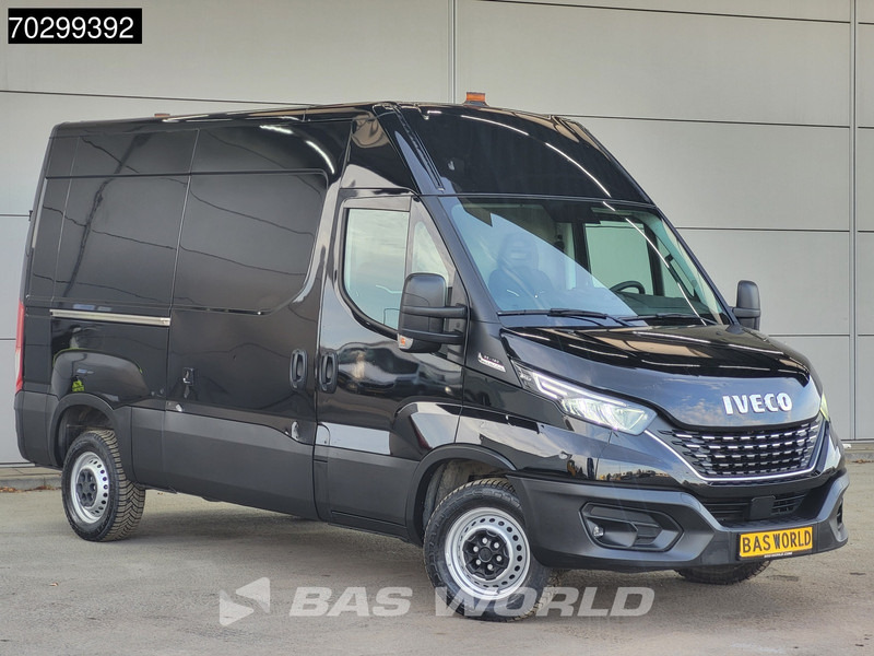 Iveco Daily 35S18 3.0L Automaat L2H2 180PK ACC LED Navi Airco 3,5t Trekgewicht Euro6 L2H2 Airco - Panel van: picture 3 Iveco Daily 35S18 3.0L Automaat L2H2 180PK ACC LED Navi Airco 3,5t Trekgewicht Euro6 L2H2 Airco - Panel van: picture 3
