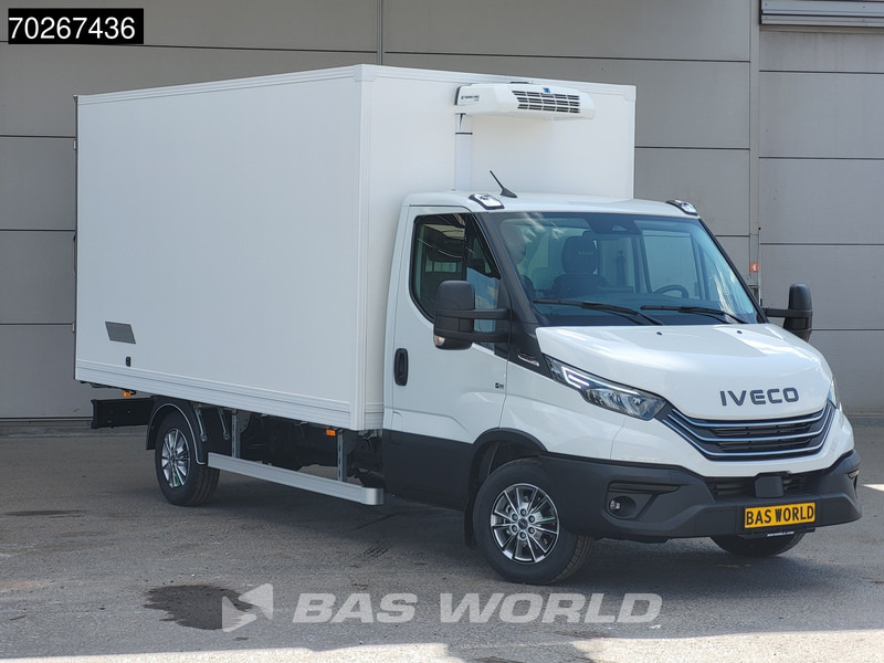 Iveco Daily 35S18 3.0L Koelwagen Thermoking C-250 LED ACC Navi Airco Koel Koeler Kühl Kühler Bakwagen Kühlkoffer 17m3 Airco - Refrigerated delivery van: picture 5 Iveco Daily 35S18 3.0L Koelwagen Thermoking C-250 LED ACC Navi Airco Koel Koeler Kühl Kühler Bakwagen Kühlkoffer 17m3 Airco - Refrigerated delivery van: picture 5