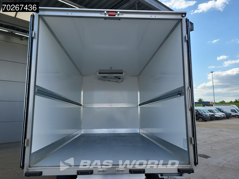Iveco Daily 35S18 3.0L Koelwagen Thermoking C-250 LED ACC Navi Airco Koel Koeler Kühl Kühler Bakwagen Kühlkoffer 17m3 Airco - Refrigerated delivery van: picture 3 Iveco Daily 35S18 3.0L Koelwagen Thermoking C-250 LED ACC Navi Airco Koel Koeler Kühl Kühler Bakwagen Kühlkoffer 17m3 Airco - Refrigerated delivery van: picture 3