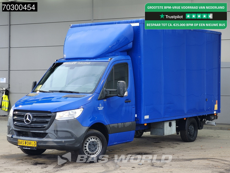 Mercedes-Benz Sprinter 314 CDI Laadklep Zijdeur Bakwagen Airco MBUX CarPlay Euro6 Meubelbak Koffer Airco - Closed box van: picture 1 Mercedes-Benz Sprinter 314 CDI Laadklep Zijdeur Bakwagen Airco MBUX CarPlay Euro6 Meubelbak Koffer Airco - Closed box van: picture 1