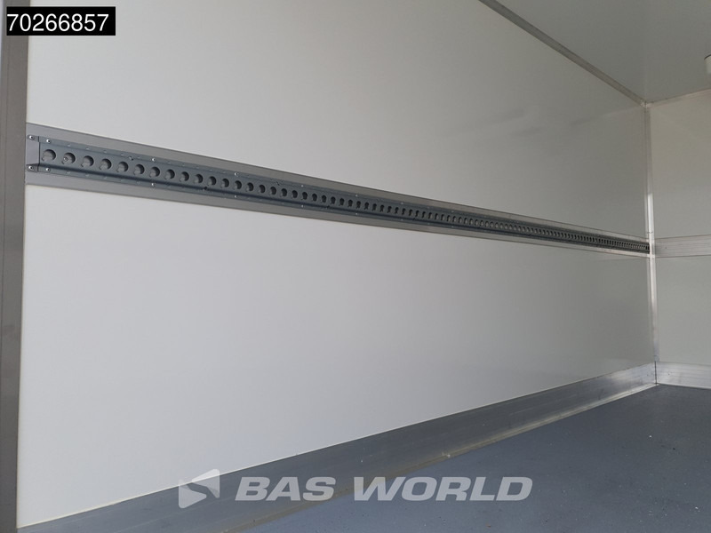 Mercedes-Benz Sprinter 315 CDI Koelwagen Achterdeuren Thermo King C-250 Airco MBUX Koel Koeler Kühl Kühler Kühlwagen Kühlkoffer 17m3 Airco Cruise contr - Refrigerated delivery van: picture 5 Mercedes-Benz Sprinter 315 CDI Koelwagen Achterdeuren Thermo King C-250 Airco MBUX Koel Koeler Kühl Kühler Kühlwagen Kühlkoffer 17m3 Airco Cruise contr - Refrigerated delivery van: picture 5