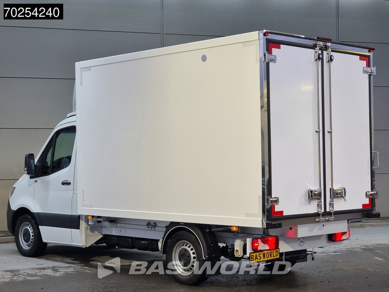 Mercedes-Benz Sprinter 315 CDI Koelwagen Thermo King V-300max 230V stekker Bakwagen Koel Kühlwagen 13m3 Airco Cruise control - Refrigerated delivery van: picture 2 Mercedes-Benz Sprinter 315 CDI Koelwagen Thermo King V-300max 230V stekker Bakwagen Koel Kühlwagen 13m3 Airco Cruise control - Refrigerated delivery van: picture 2