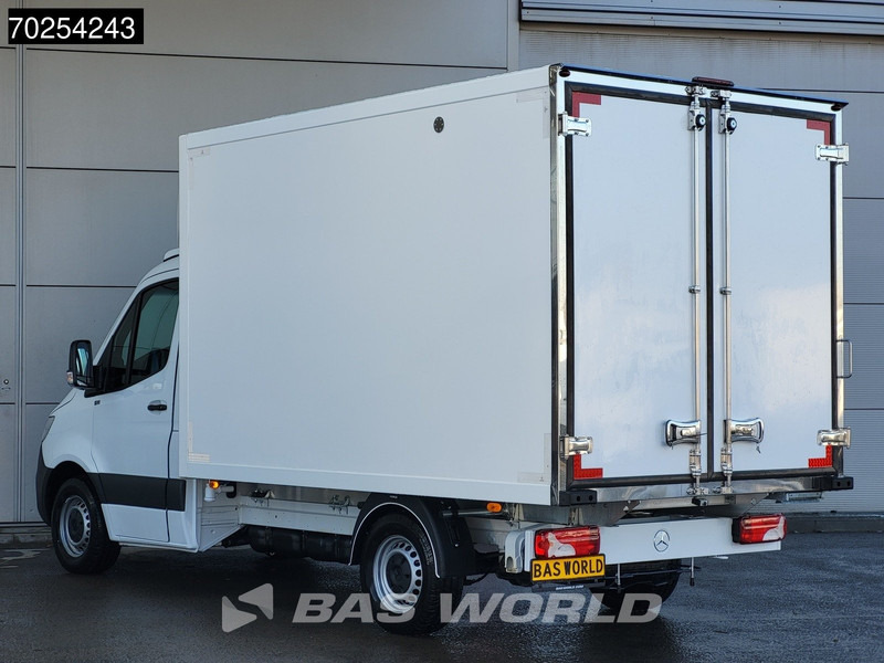 Mercedes-Benz Sprinter 315 CDI Koelwagen Thermo King V-300max 230V stekker Bakwagen Koel Kühlwagen 13m3 Airco Cruise control - Refrigerated delivery van: picture 2 Mercedes-Benz Sprinter 315 CDI Koelwagen Thermo King V-300max 230V stekker Bakwagen Koel Kühlwagen 13m3 Airco Cruise control - Refrigerated delivery van: picture 2