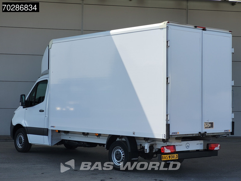 Mercedes-Benz Sprinter 317 CDI Automaat Bakwagen Achterdeuren Airco Camera Euro6 Meubelbak Koffer 21m3 Airco - Closed box van: picture 3 Mercedes-Benz Sprinter 317 CDI Automaat Bakwagen Achterdeuren Airco Camera Euro6 Meubelbak Koffer 21m3 Airco - Closed box van: picture 3