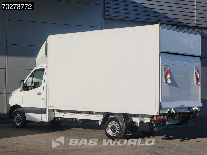 Mercedes-Benz Sprinter 317 CDI Automaat Bakwagen Laadklep Camera Airco Koffer Meubelbak 20m3 Airco - Closed box van: picture 5 Mercedes-Benz Sprinter 317 CDI Automaat Bakwagen Laadklep Camera Airco Koffer Meubelbak 20m3 Airco - Closed box van: picture 5