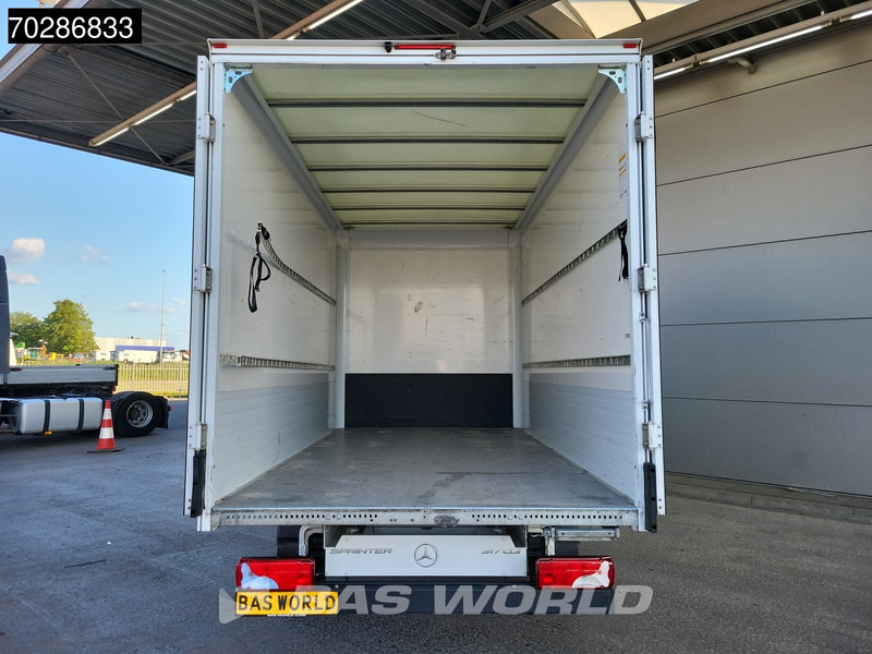 Mercedes-Benz Sprinter 317 CDI Bakwagen Automaat Achterdeuren Airco Camera Euro6 Meubelbak Koffer 21m3 Airco - Closed box van: picture 3 Mercedes-Benz Sprinter 317 CDI Bakwagen Automaat Achterdeuren Airco Camera Euro6 Meubelbak Koffer 21m3 Airco - Closed box van: picture 3