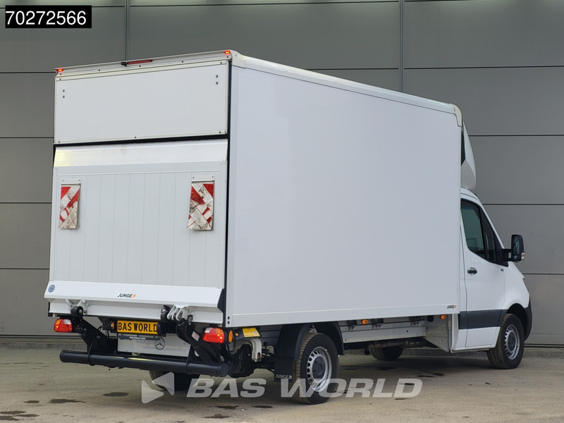 Mercedes-Benz Sprinter 317 CDI Bakwagen Automaat Laadklep Camera Meubelbak Koffer LBW 20m3 Airco - Closed box van: picture 5 Mercedes-Benz Sprinter 317 CDI Bakwagen Automaat Laadklep Camera Meubelbak Koffer LBW 20m3 Airco - Closed box van: picture 5
