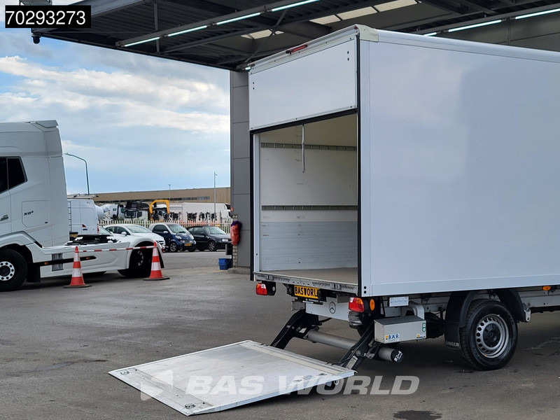 Mercedes-Benz Sprinter 317 CDI Laadklep Automaat Bakwagen Airco Camera Euro6 Meubelbak Koffer 21m3 Airco - Closed box van: picture 3 Mercedes-Benz Sprinter 317 CDI Laadklep Automaat Bakwagen Airco Camera Euro6 Meubelbak Koffer 21m3 Airco - Closed box van: picture 3