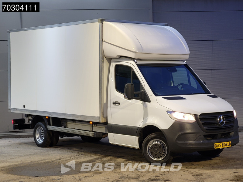 Mercedes-Benz Sprinter 514 CDI Dubbellucht Bakwagen Achterdeuren Airco Cruise MBUX CarPlay Euro6 Meubelbak Koffer Airco Cruise control - Closed box van: picture 3 Mercedes-Benz Sprinter 514 CDI Dubbellucht Bakwagen Achterdeuren Airco Cruise MBUX CarPlay Euro6 Meubelbak Koffer Airco Cruise control - Closed box van: picture 3