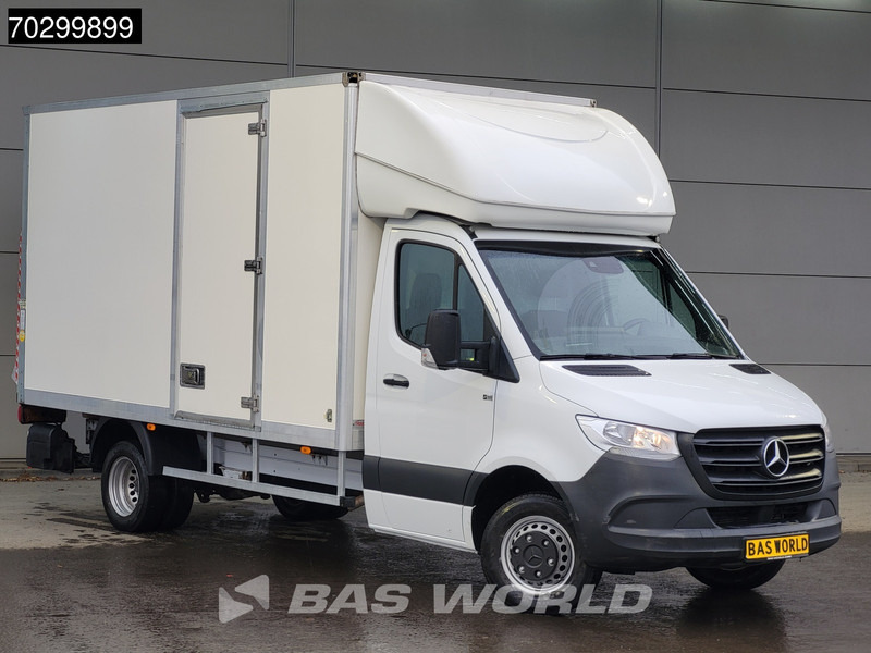 Mercedes-Benz Sprinter 514 CDI Laadklep Automaat Zijdeur Dubbellucht Bakwagen Airco Cruise MBUX CarPlay D'Hollandia Euro6 Meubelbak Koffer Airco Cruise - Closed box van: picture 5 Mercedes-Benz Sprinter 514 CDI Laadklep Automaat Zijdeur Dubbellucht Bakwagen Airco Cruise MBUX CarPlay D'Hollandia Euro6 Meubelbak Koffer Airco Cruise - Closed box van: picture 5