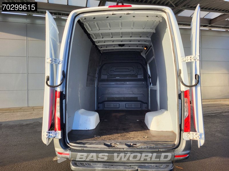 Mercedes-Benz Sprinter 516 CDI Dubbellucht Automaat 160PK L2H2 Navi Airco Cruise Camera MBUX CarPlay APK 04-2026 Euro6 L2 Airco Cruise control - Panel van: picture 3 Mercedes-Benz Sprinter 516 CDI Dubbellucht Automaat 160PK L2H2 Navi Airco Cruise Camera MBUX CarPlay APK 04-2026 Euro6 L2 Airco Cruise control - Panel van: picture 3