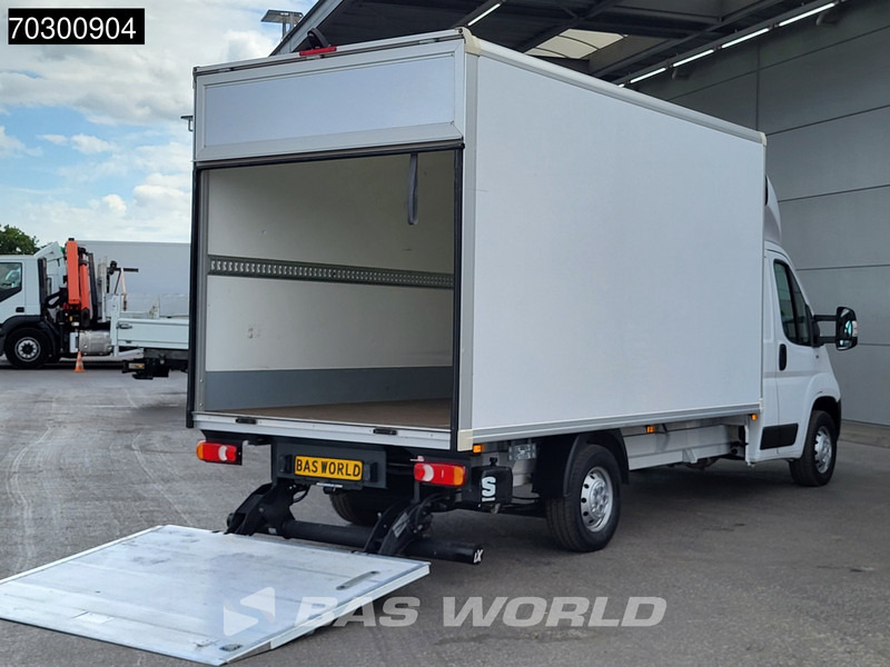 Opel Movano 140PK COMING SOON! Laadklep Bakwagen Airco Cruise Camera Euro6 Meubelbak Koffer 18m3 Airco Cruise control - Closed box van: picture 3 Opel Movano 140PK COMING SOON! Laadklep Bakwagen Airco Cruise Camera Euro6 Meubelbak Koffer 18m3 Airco Cruise control - Closed box van: picture 3