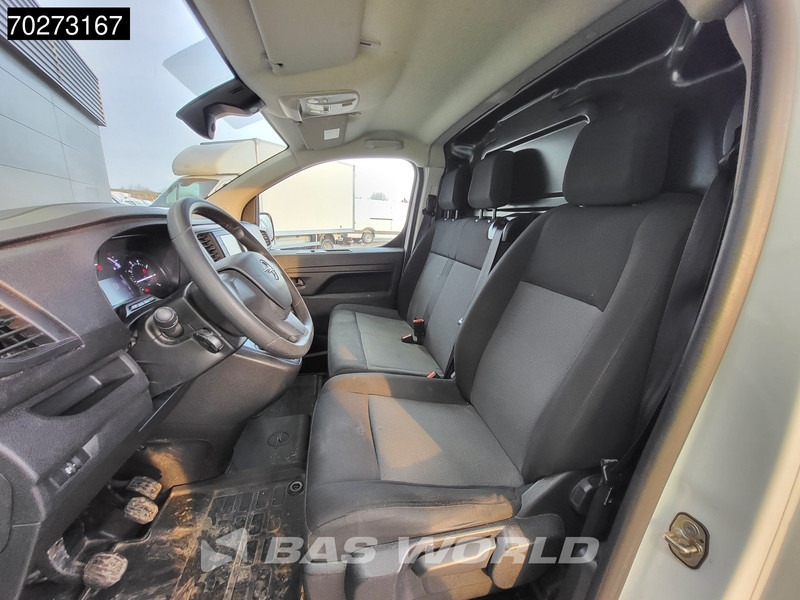Opel Vivaro 145pk L3H1 Navi Cruise Camera Parkeersensoren Airco L3 5m3 Airco Cruise control - Small van: picture 3 Opel Vivaro 145pk L3H1 Navi Cruise Camera Parkeersensoren Airco L3 5m3 Airco Cruise control - Small van: picture 3