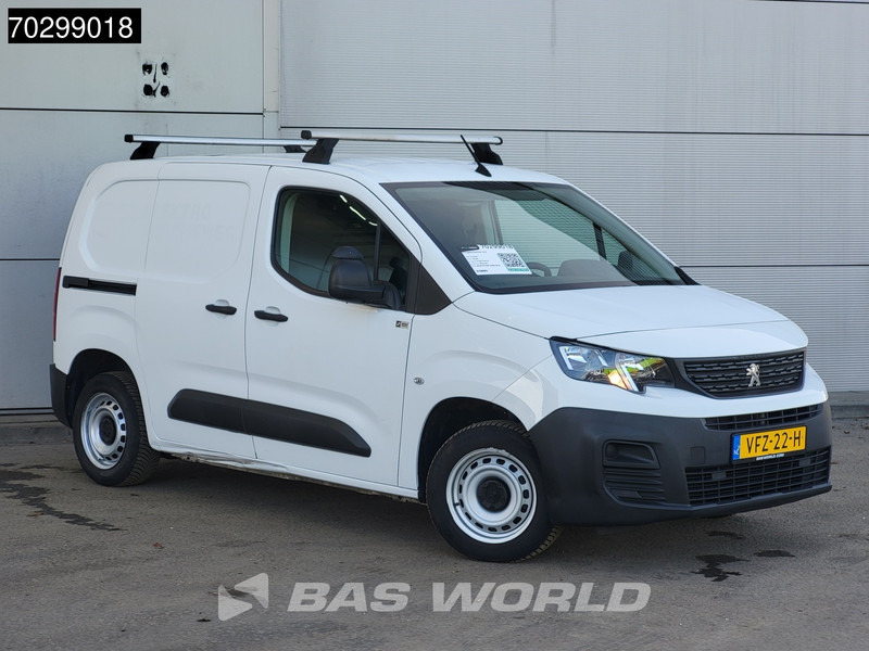 Peugeot Partner 80PK L1H1 Trekhaak Imperiaal Airco Parkeersensoren APK 08-2026 Euro6 L1 Kompakt Airco Trekhaak - Small van: picture 5 Peugeot Partner 80PK L1H1 Trekhaak Imperiaal Airco Parkeersensoren APK 08-2026 Euro6 L1 Kompakt Airco Trekhaak - Small van: picture 5