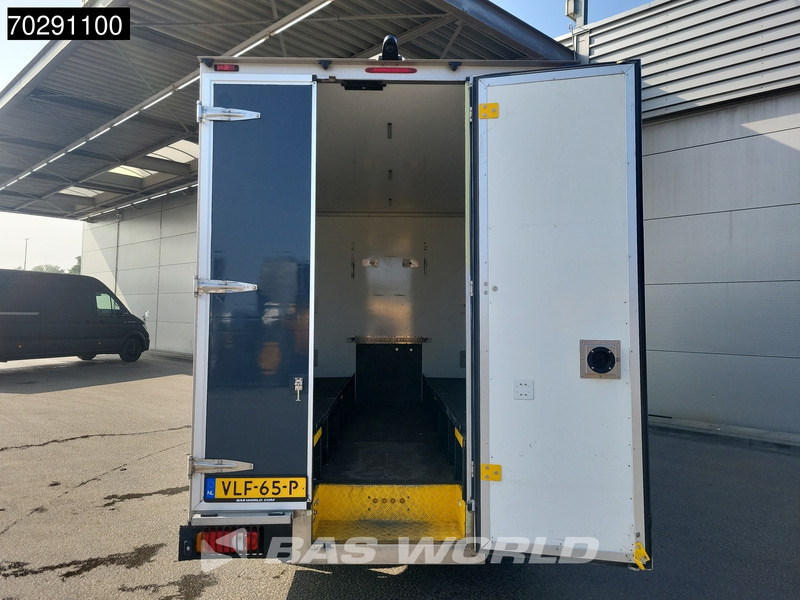 Renault Master 150PK Bakwagen Airco Cruise Luchtvering Meubelbak Plancher Verkoopwagen Foodtruck Paardenwagen 18m3 Airco Cruise control - Closed box van: picture 3 Renault Master 150PK Bakwagen Airco Cruise Luchtvering Meubelbak Plancher Verkoopwagen Foodtruck Paardenwagen 18m3 Airco Cruise control - Closed box van: picture 3