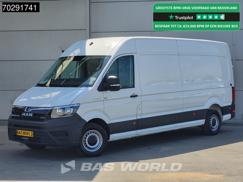 Volkswagen Crafter 140pk L4H3 Trekhaak Airco Cruise Camera Parkeersensoren Euro6 L3H2 15m3 Airco Trekhaak Cruise control - Panel van: picture 1 Volkswagen Crafter 140pk L4H3 Trekhaak Airco Cruise Camera Parkeersensoren Euro6 L3H2 15m3 Airco Trekhaak Cruise control - Panel van: picture 1