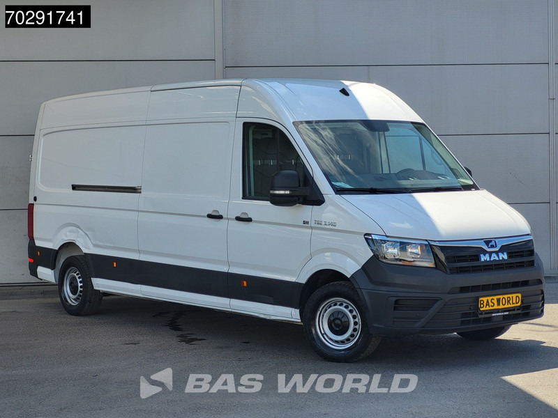 Volkswagen Crafter 140pk L4H3 Trekhaak Airco Cruise Camera Parkeersensoren Euro6 L3H2 15m3 Airco Trekhaak Cruise control - Panel van: picture 5 Volkswagen Crafter 140pk L4H3 Trekhaak Airco Cruise Camera Parkeersensoren Euro6 L3H2 15m3 Airco Trekhaak Cruise control - Panel van: picture 5