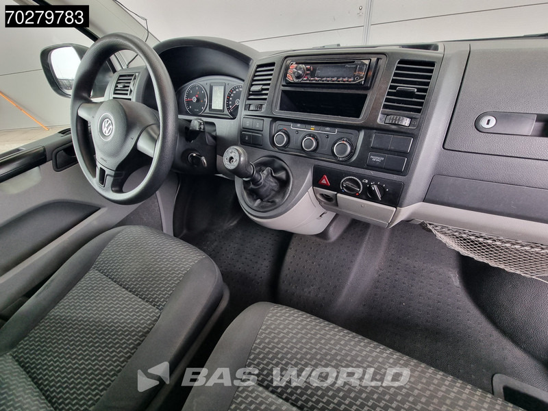 Minibus, Passenger van Volkswagen Transporter Kombi 2.0 TDI 84pk Personenvervoer incl. BPM/ex. BTW 9 Persoons Taxi TV Trekhaak Airco Cruise Passenger Transport Kombi Tourer L2 2m3 Airco Trekhaa: picture 13