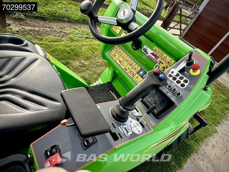 Wheel loader Avant E527 TDL: picture 8 Wheel loader Avant E527 TDL: picture 8