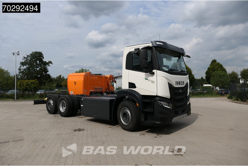 Iveco S-Way 340 S-Way 6X2 NEW chassis CNG RHD Retarder Euro 6 - Cab chassis truck: picture 3 Iveco S-Way 340 S-Way 6X2 NEW chassis CNG RHD Retarder Euro 6 - Cab chassis truck: picture 3
