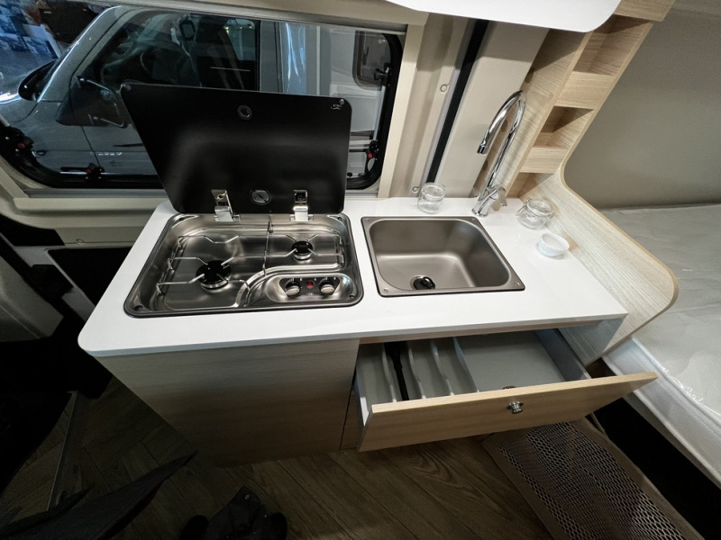 Chausson V594S First Line - Camper van: picture 5 Chausson V594S First Line - Camper van: picture 5