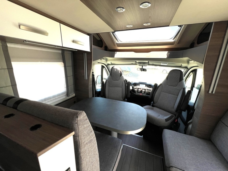 Knaus L!ve Wave 650 MX - Semi-integrated motorhome: picture 5 Knaus L!ve Wave 650 MX - Semi-integrated motorhome: picture 5