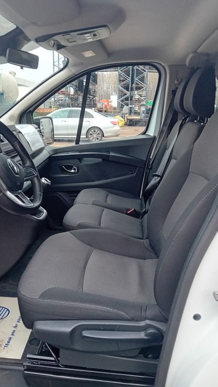 Renault Trafic Combi L2H1 3,0t Life leasing Renault Trafic Combi L2H1 3,0t Life: picture 13 Renault Trafic Combi L2H1 3,0t Life leasing Renault Trafic Combi L2H1 3,0t Life: picture 13