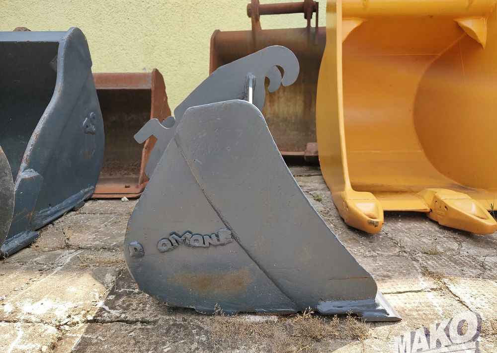Łyżka skarpowa Dromone 180cm Verachtert CW30S CW40S CW20S - Attachment for Construction machinery: picture 2 Łyżka skarpowa Dromone 180cm Verachtert CW30S CW40S CW20S - Attachment for Construction machinery: picture 2