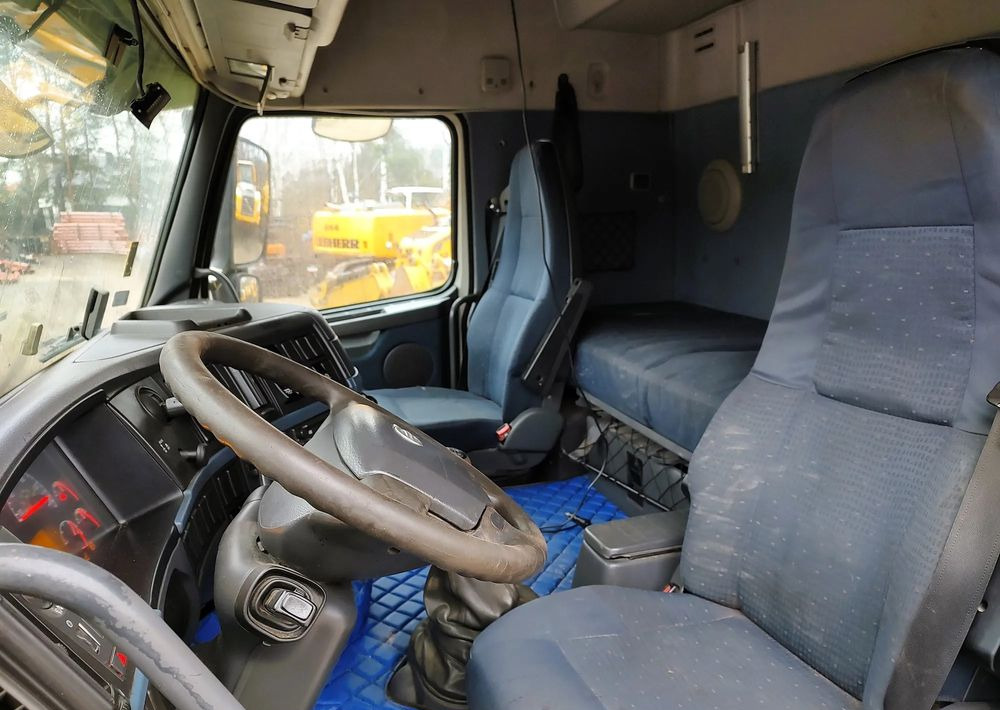 Tractor unit Volvo FH 13 480: picture 9