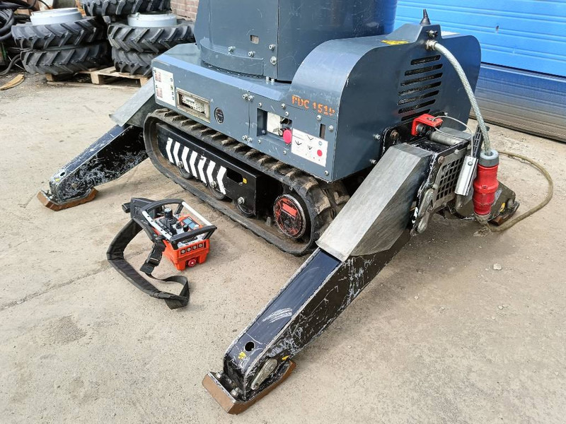 Crawler excavator Brokk euroimplementos RDC1510 180 husqvarna robot remote: picture 15