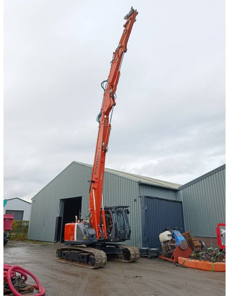 Hitachi ZX 225 USR-3 16 m demolition excavator bagger CE - Crawler excavator: picture 3 Hitachi ZX 225 USR-3 16 m demolition excavator bagger CE - Crawler excavator: picture 3