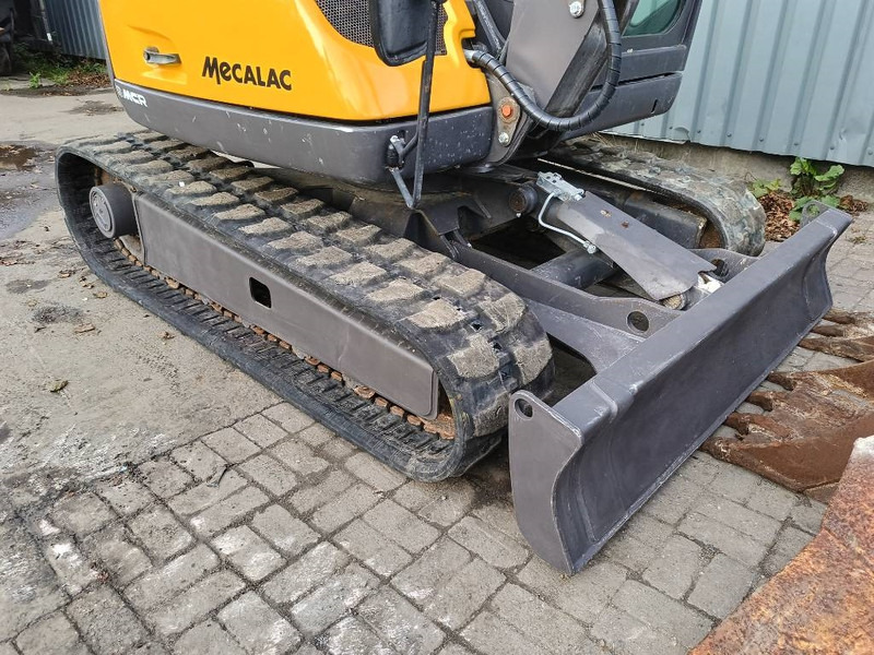 Mini excavator Mecalac 6 MCR tracked excavator 6 ton bagger midigraver: picture 20 Mini excavator Mecalac 6 MCR tracked excavator 6 ton bagger midigraver: picture 20