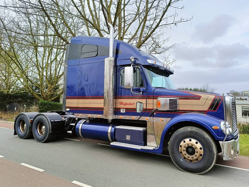 Freightliner Coronado 500 hp caterpillar truck trekker euro5 - Tractor unit: picture 5 Freightliner Coronado 500 hp caterpillar truck trekker euro5 - Tractor unit: picture 5