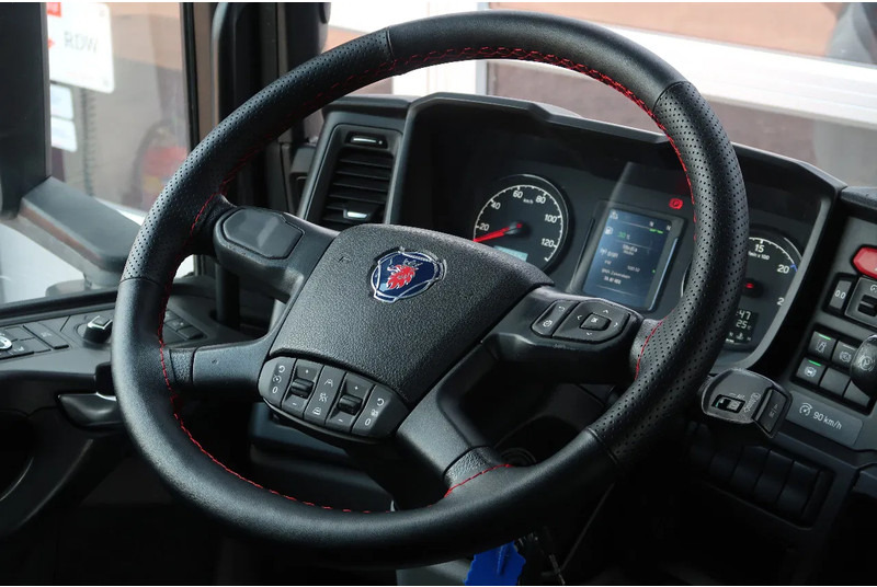 Tractor unit Scania R410 NGS LNG/ RETARDER/ ACC/ 2X TANK/ DIFF LOCK: picture 19