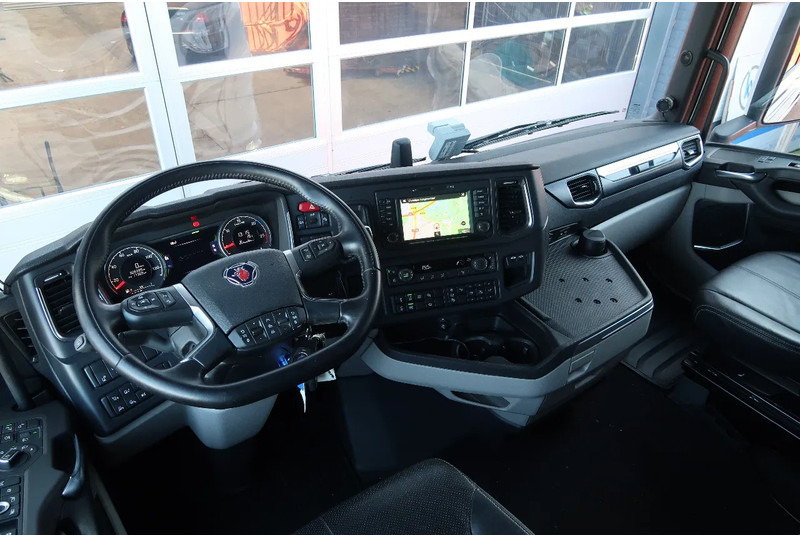 Scania S540 NGS FULL AIR/ RETARDER/ ALCOA/ LEATHER/ 2X TANK/ PARK AIRCO - Tractor unit: picture 2 Scania S540 NGS FULL AIR/ RETARDER/ ALCOA/ LEATHER/ 2X TANK/ PARK AIRCO - Tractor unit: picture 2