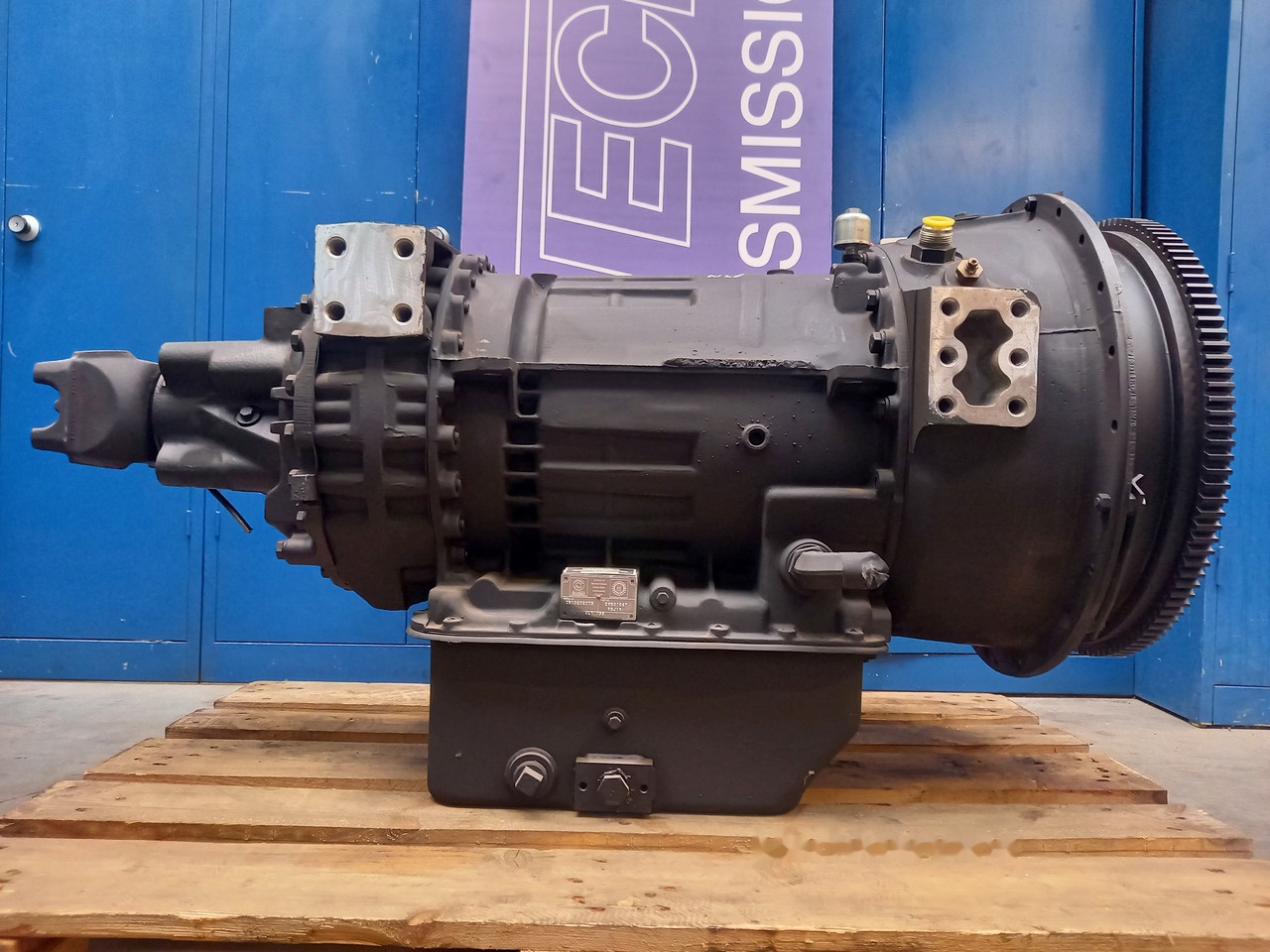 ALLISON CLT755 - Gearbox for Industrial equipment: picture 2 ALLISON CLT755 - Gearbox for Industrial equipment: picture 2