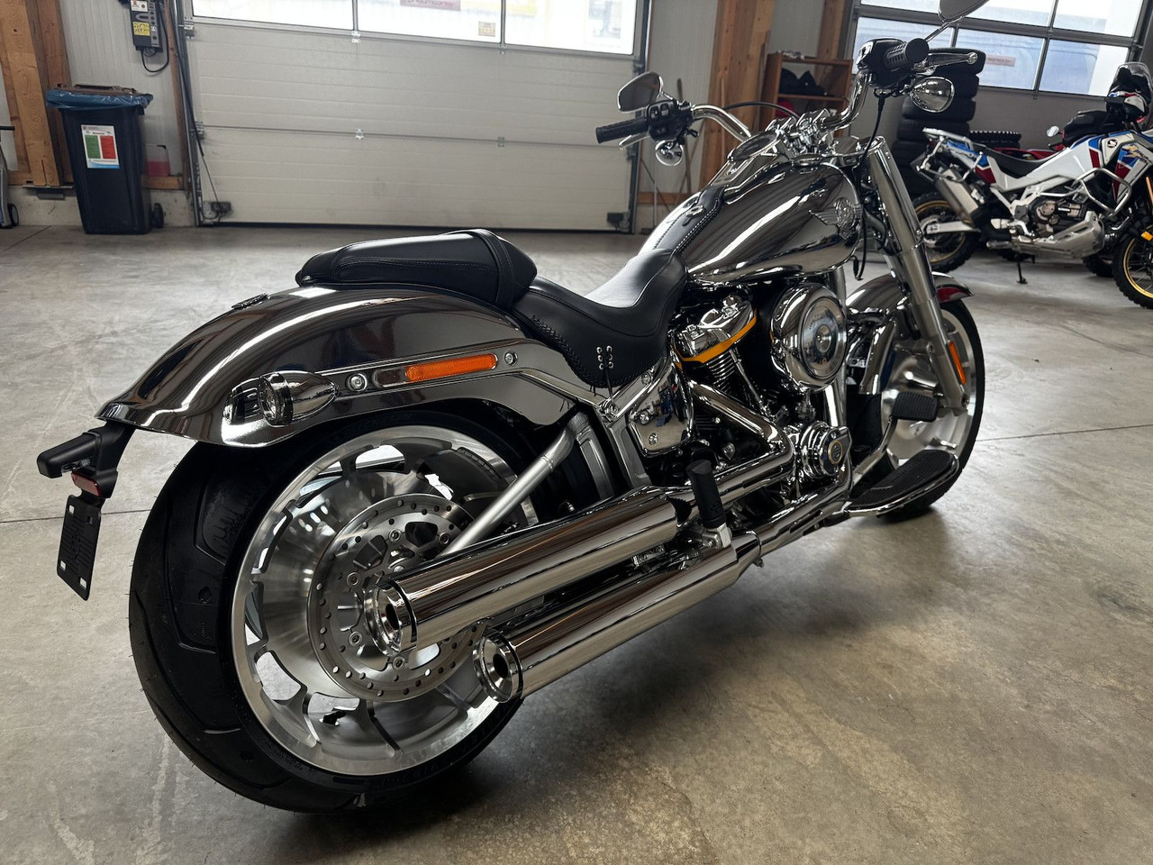 Harley-Davidson FLSTFI Fat Boy Gray Ghost 117 - Motorcycle: picture 5 Harley-Davidson FLSTFI Fat Boy Gray Ghost 117 - Motorcycle: picture 5