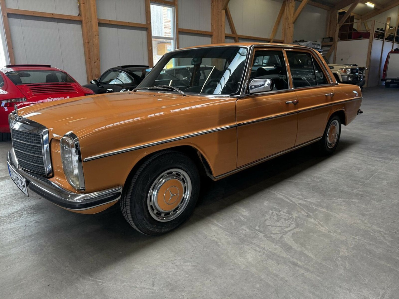 Mercedes-Benz 200 D/8 - Sedan: picture 2 Mercedes-Benz 200 D/8 - Sedan: picture 2