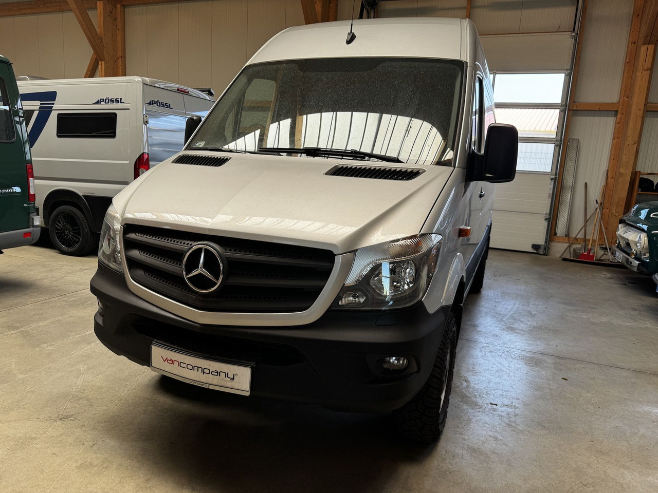 Mercedes-Benz Sprinter 316 CDI 4x4 ZG3 8-Sitzer wie neu! - Car: picture 3 Mercedes-Benz Sprinter 316 CDI 4x4 ZG3 8-Sitzer wie neu! - Car: picture 3