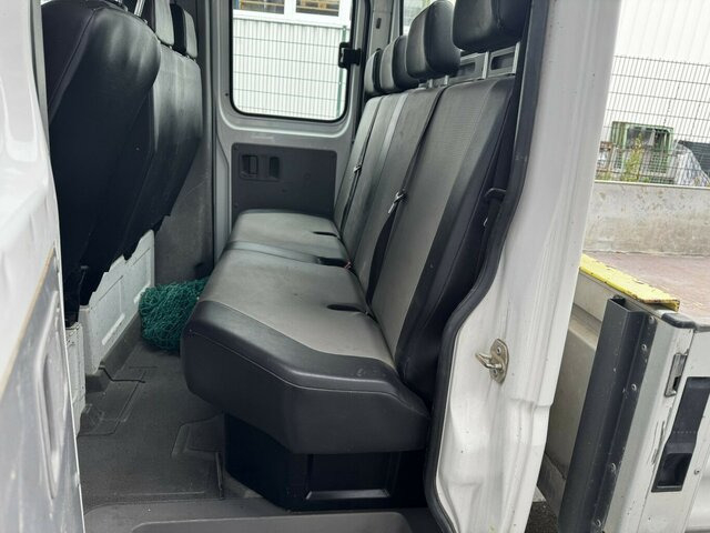 VW Crafter 35 Doka L3 Maxi 2.0 TDI Motorschaden... - Open body delivery van, Combi van: picture 4 VW Crafter 35 Doka L3 Maxi 2.0 TDI Motorschaden... - Open body delivery van, Combi van: picture 4