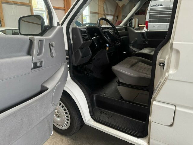 VW T4 Caravelle 2.5 TDI Syncro Sperre 1. Hand!... - Minibus, Passenger van: picture 3 VW T4 Caravelle 2.5 TDI Syncro Sperre 1. Hand!... - Minibus, Passenger van: picture 3