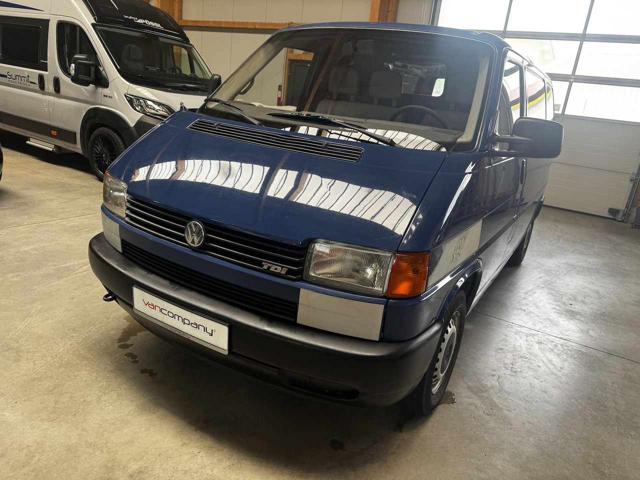 Volkswagen T4 2.5 TDI Syncro 1. Hand - Small van: picture 2 Volkswagen T4 2.5 TDI Syncro 1. Hand - Small van: picture 2