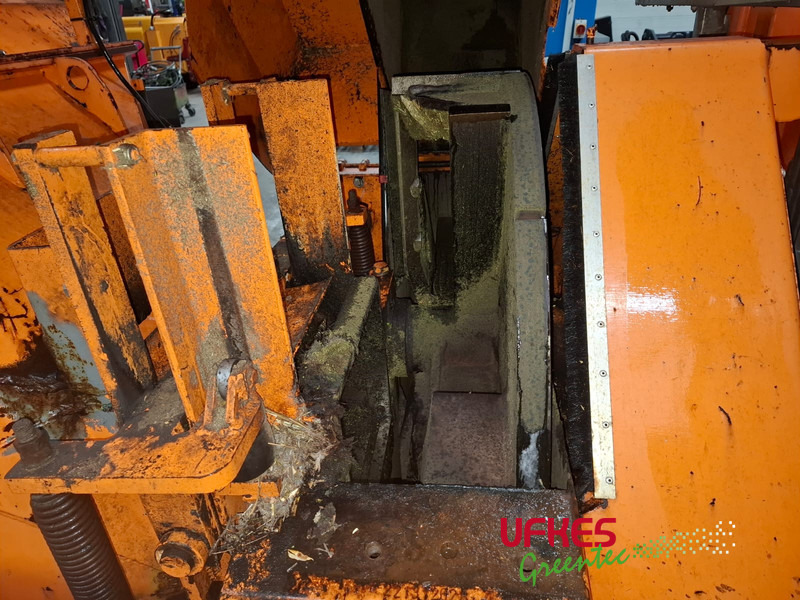 Wood chipper Jensen A231 met kipper: picture 9